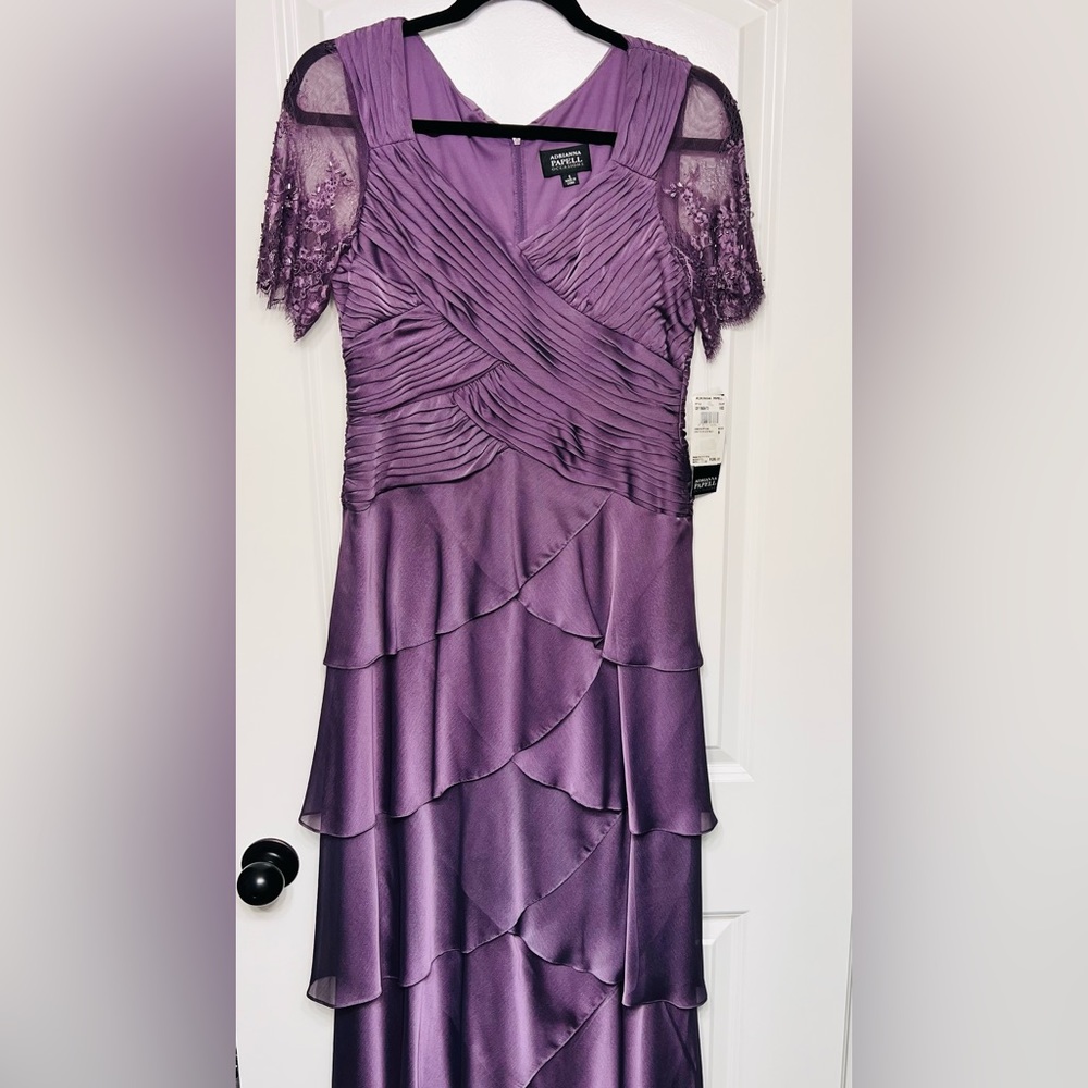 Purple dress size 6